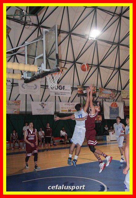 131031 BasketU18 048_tn.jpg